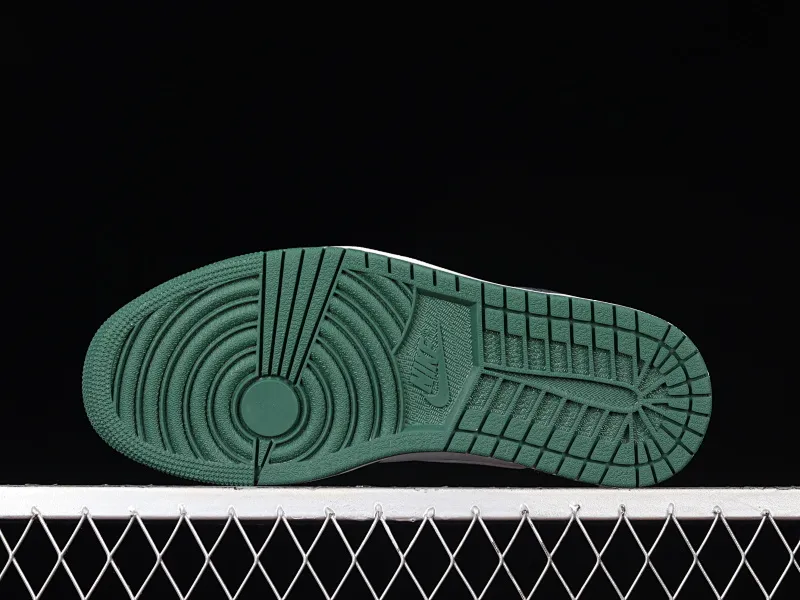All categories Air Jordan Jordan series basketball shoes Air Jordan 1 High Air Jordan 1 High OG "Gorge Green" AJ1 Joe 1 white and green stitching DZ5485-303